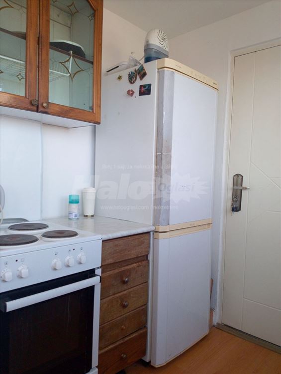 Lep i svetao stan — 6