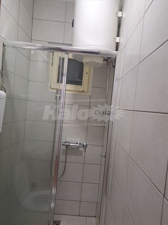 Lep namesten jednosoban stan u Kotezu — 2