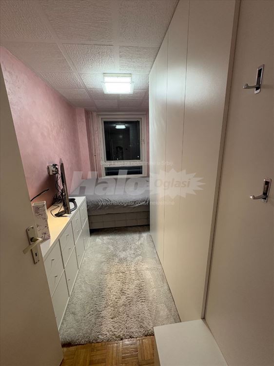 Lepo opremljen i namešten stan - retka prilika — 10