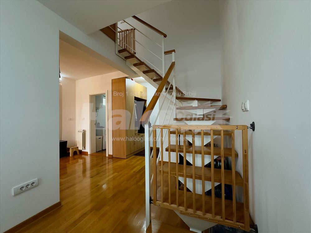 Lion, Duplex, uknjižen, 110m² — 9