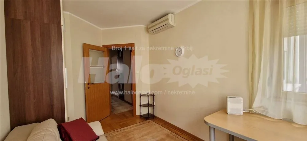 Lion,Ulcinjska, trosoban 65 m2, sa garažnim mestom — 12