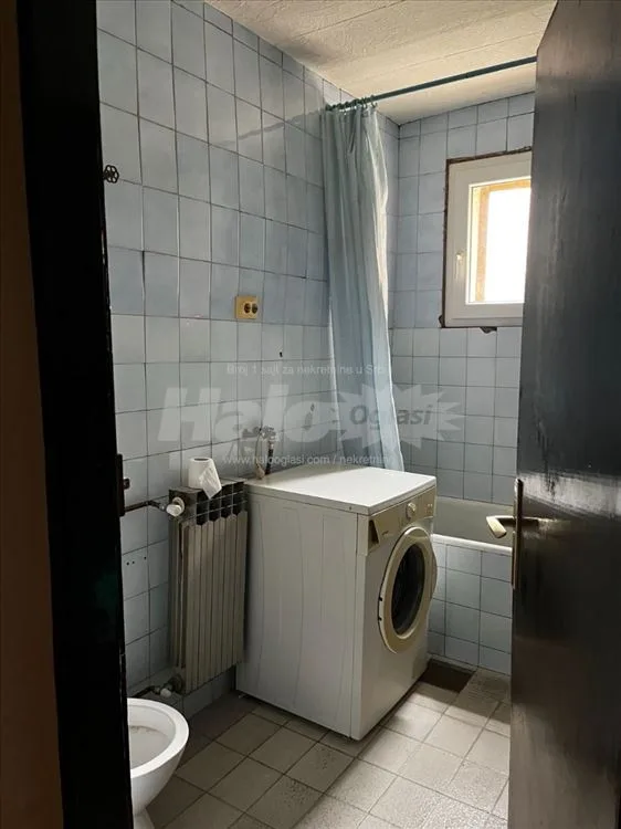 Lipovica - Uknjižena Kuća sa garažom — 12