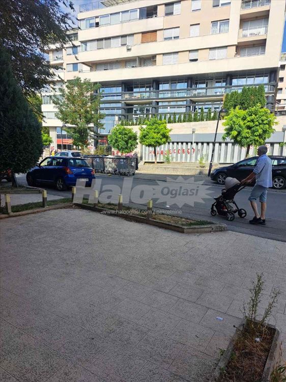 Lokal 117m2 preko puta Maxija kod Aviv Parka — 4