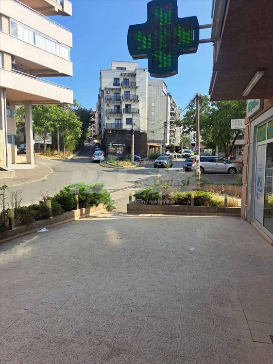 Lokal 117m2 preko puta Maxija kod Aviv Parka — 14