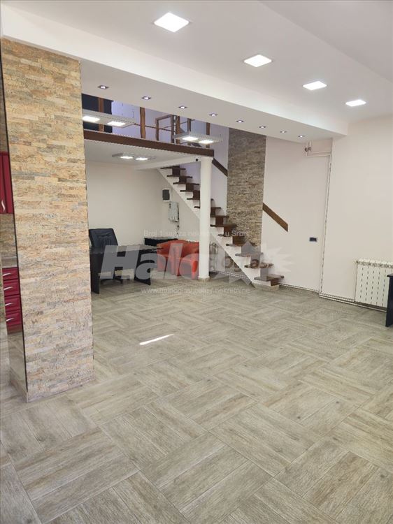Lokal Cerak , 50 m² prizemlja + 12 m² galerija — 4