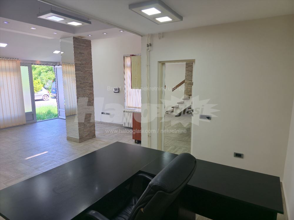 Lokal Cerak , 50 m² prizemlja + 12 m² galerija — 15