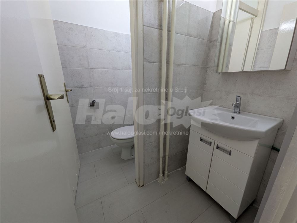 Lokal Gundulićev venac 36, 76m2 — 4