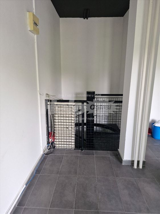 Lokal Novi Beograd Prodaja,zamena za auto do40.000 — 9