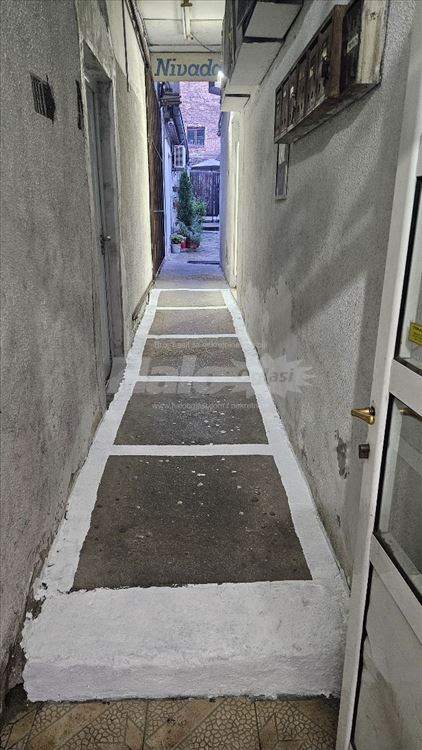Lokal u pasažu na prometnoj lokaciji — 8