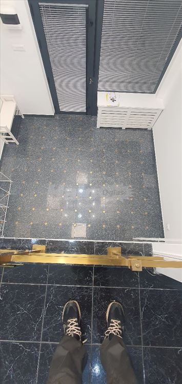 Lokal ugao Sarajevske i Durmitorske — 6