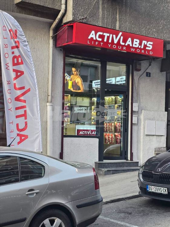 Lokal ugao Sarajevske i Durmitorske — 11