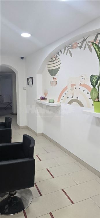 Lokal, Zemun, Cara Dusana 99 — 4