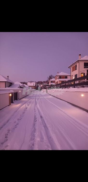 Luks kuća Sun Valley naselje, iza Avale — 2