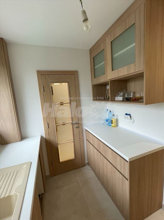 Luksuzan 4.0 porodičan stan, 120 m², sam na spratu — 4