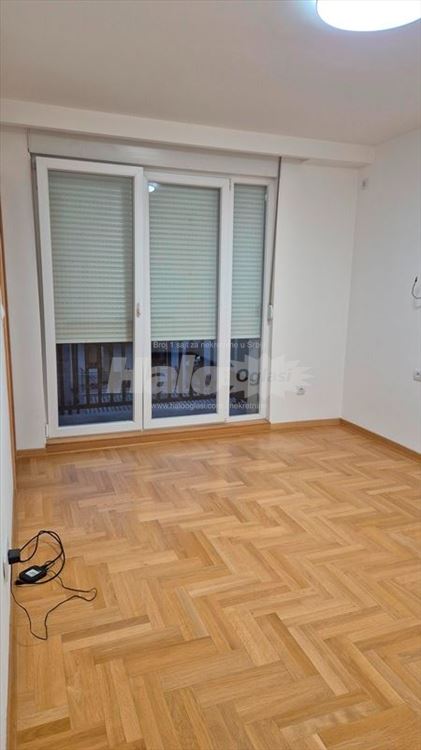 Luksuzan 4.0 porodičan stan, 120 m², sam na spratu — 15