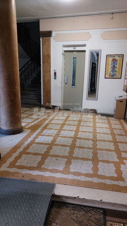 Luksuzan stan na Dorćolu  sa plaćenim komunalijama — 12