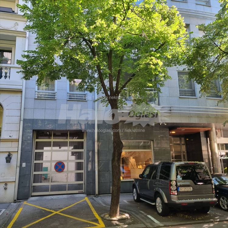 Luksuzan stan za izdavanje – Strahinjića Bana 21 — 2