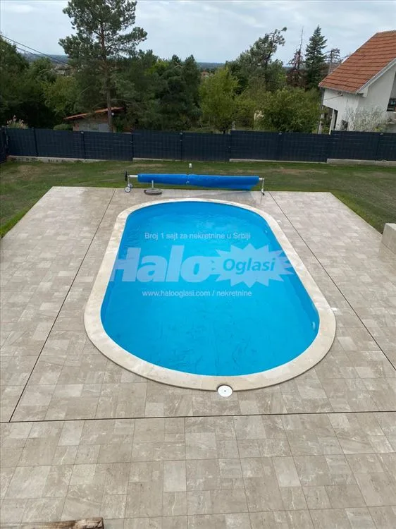 Luksuzna vila sa bazenom samo 30 min od Beograda — 5