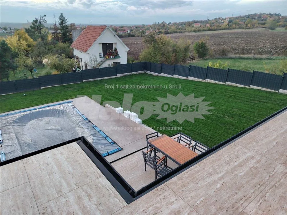 Luksuzna vila sa bazenom samo 30 min od Beograda — 14