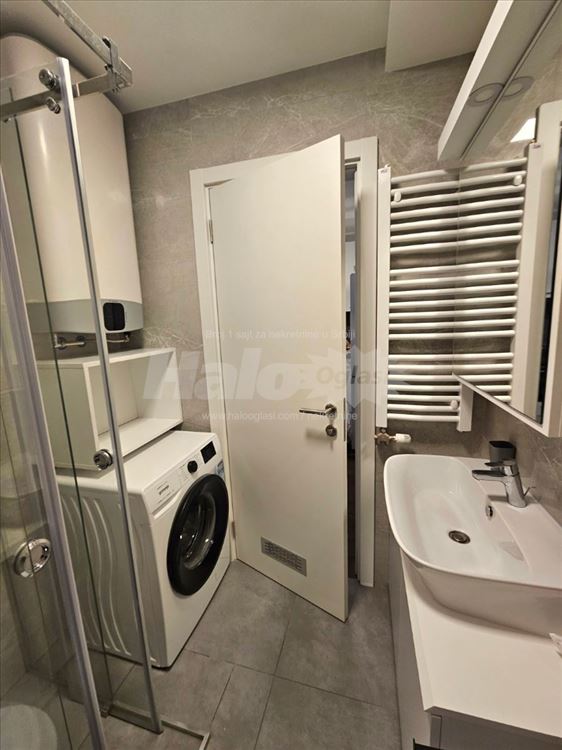 Lux 1.5 ,34m², Đeram pijaca, novogradnja, terasa — 12