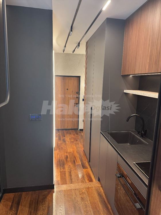 Lux 1.5-soban stan 41 m² sa saunom, Obilićev v. — 3