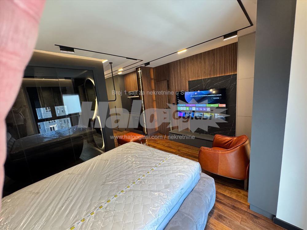 Lux 1.5-soban stan 41 m² sa saunom, Obilićev v. — 9