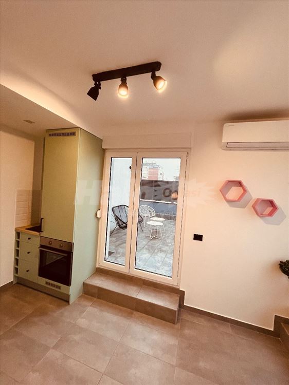 Lux 2.0 stan sa terasom 20m2, direktno od vlasnika — 8