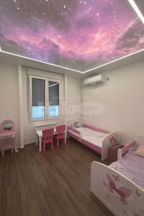 LUX 3.0 stan - prodaja sa SVIM nameštajem — 2