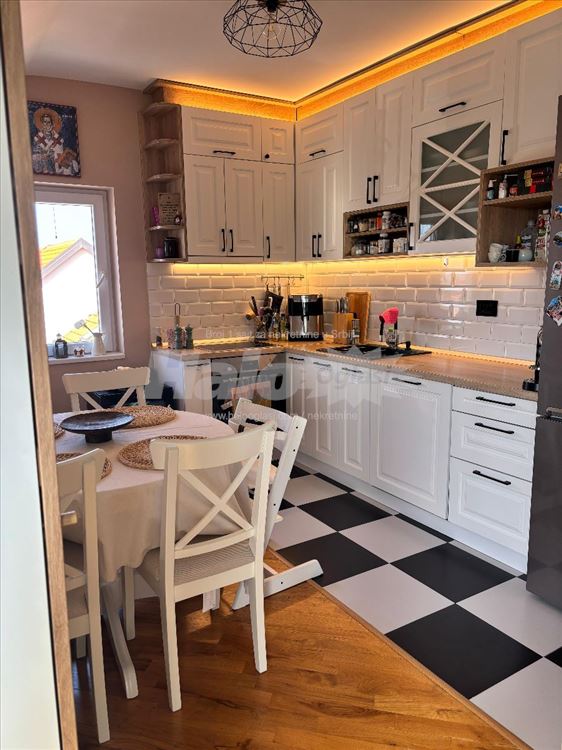 Lux 4.0, stan, 77m2 + parking — 5