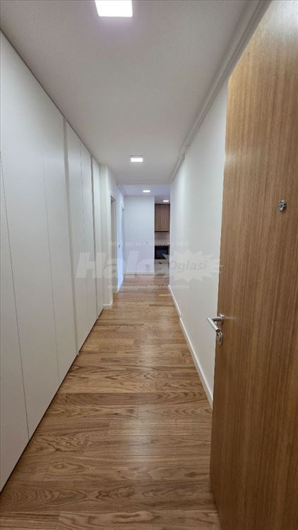 Lux 51, Bežanijska Kosa, sa garažnim mestom — 5