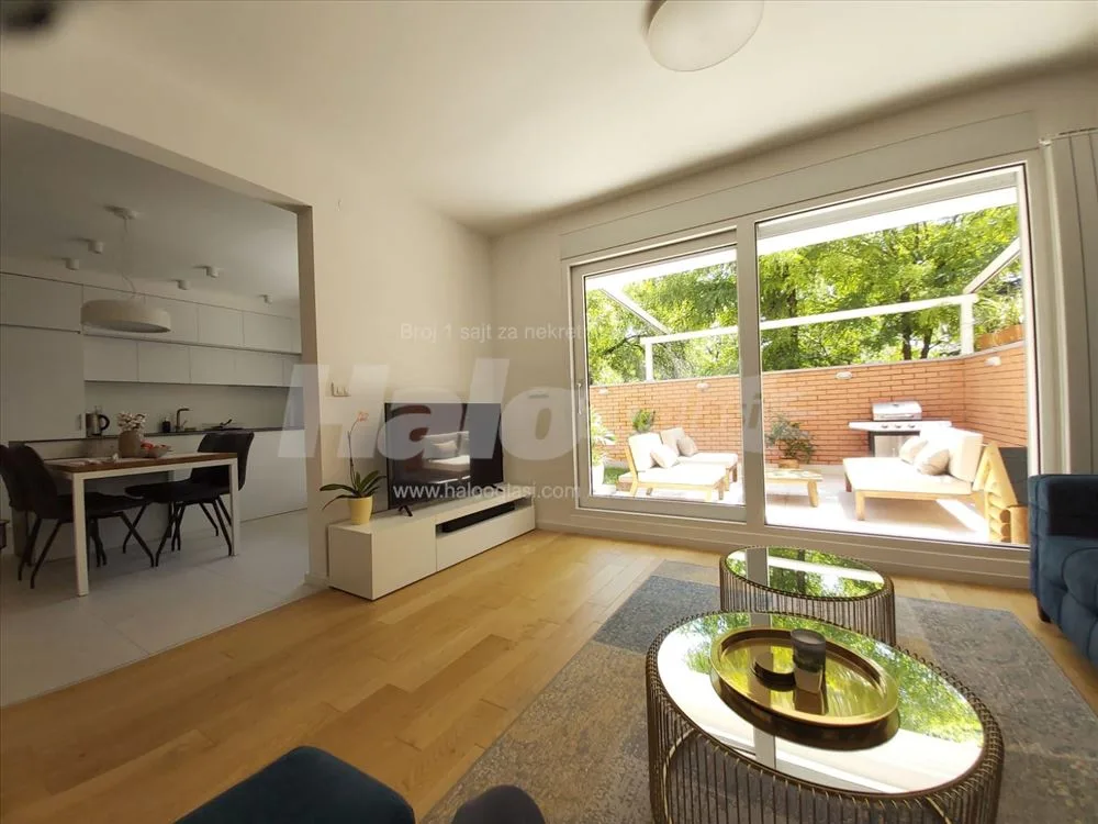 Lux Duplex stan sa dvoristem i terasom (Vidikovac) — 12
