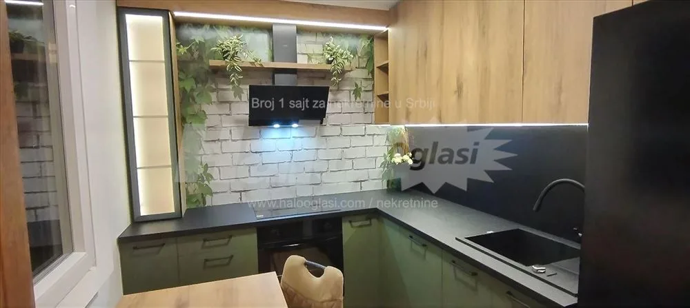 Lux dvoiposoban stan u Gandijevoj — 5