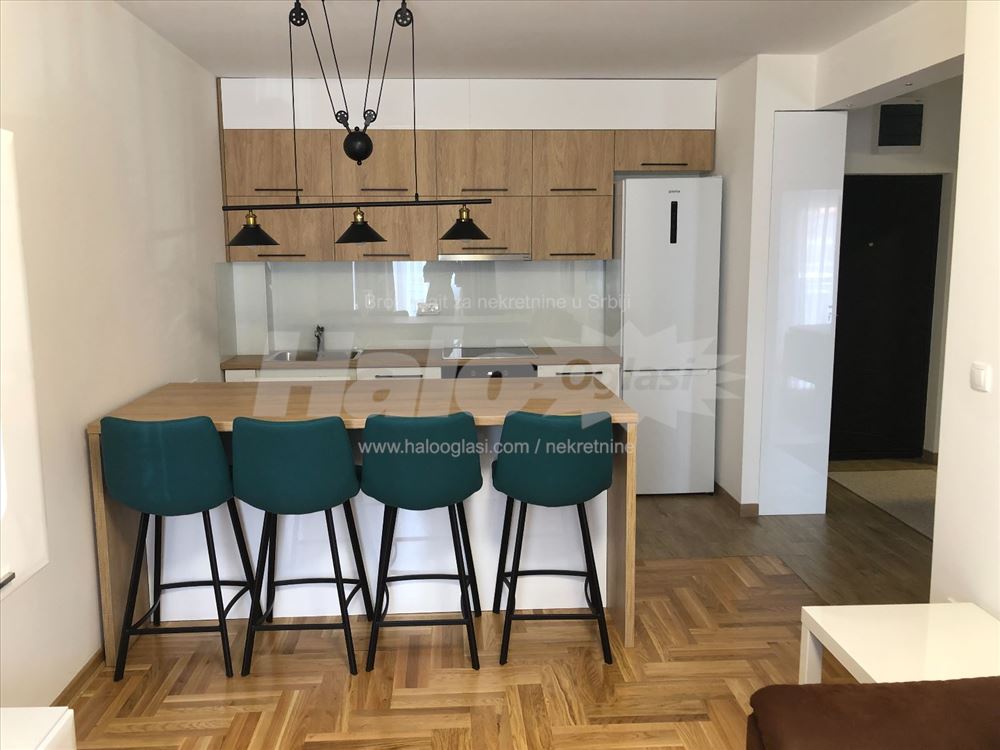 Lux dvosaban stan Ledine — 6
