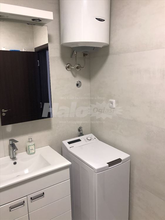 Lux dvosaban stan Ledine — 14