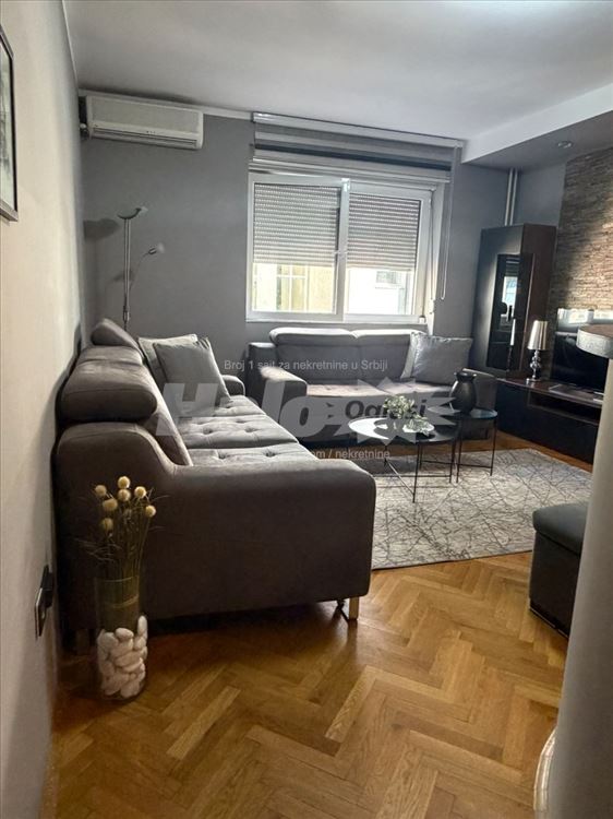Lux, dvosoban stan, 50 m², kod Vukovog spomenika — 4
