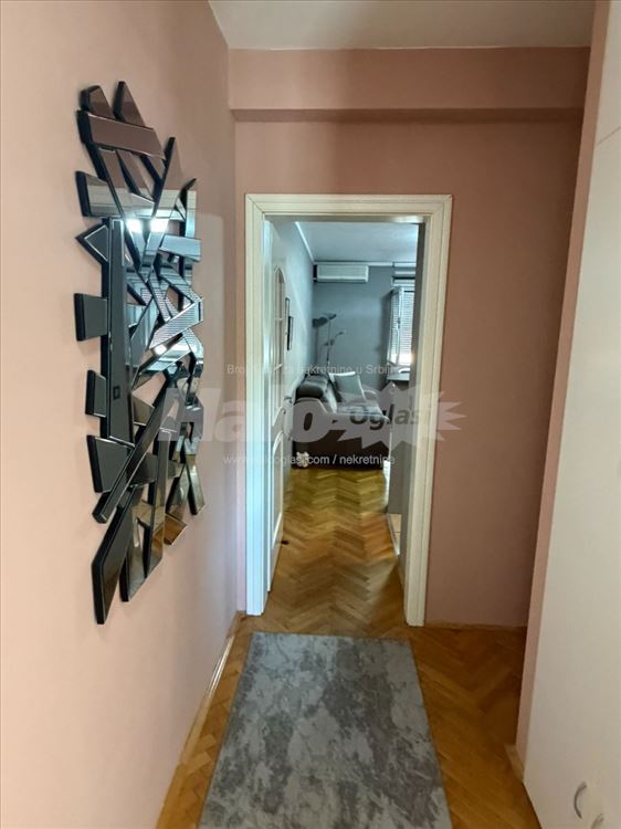 Lux, dvosoban stan, 50 m², kod Vukovog spomenika — 15