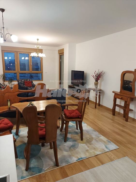 Lux dvosoban stan 61m2, namešten, Wellport — 3