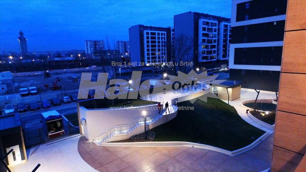 Lux dvosoban stan 61m2, namešten, Wellport — 11