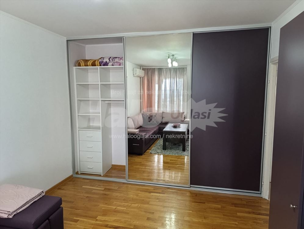 Renoviran, dvosoban, LUX stan, Blok 30 — 3