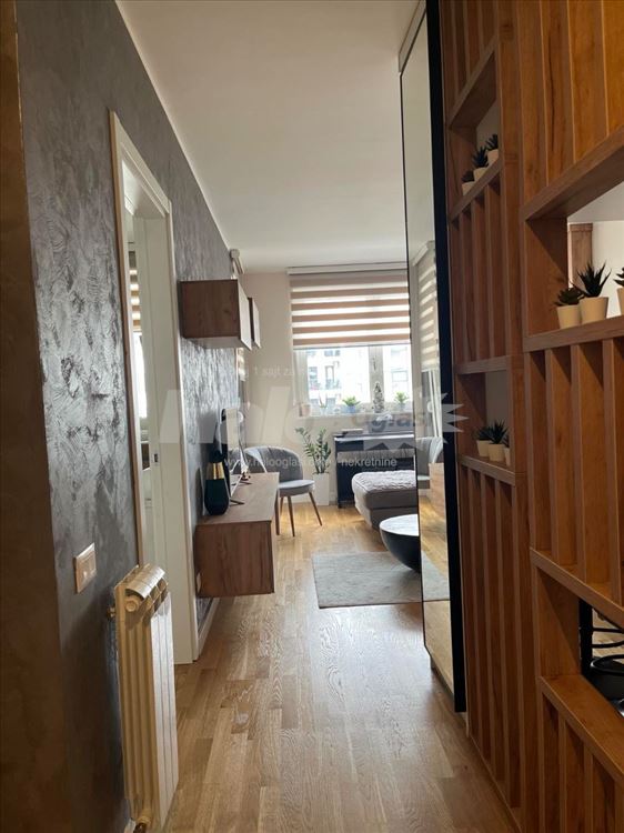 Lux dvosoban stan East side kod Aviva — 3