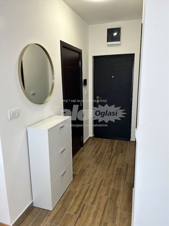 Lux dvosoban stan Ledine 43 m2 — 9
