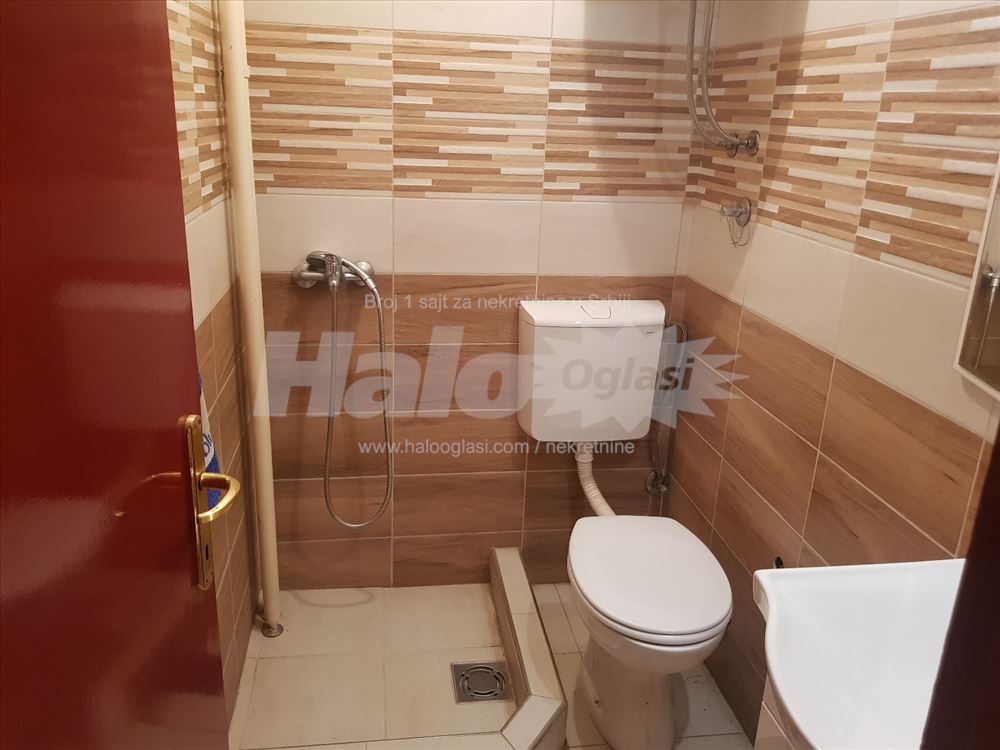Lux četvorosoban stan, Banovo brdo,142m2, II, cg. — 10