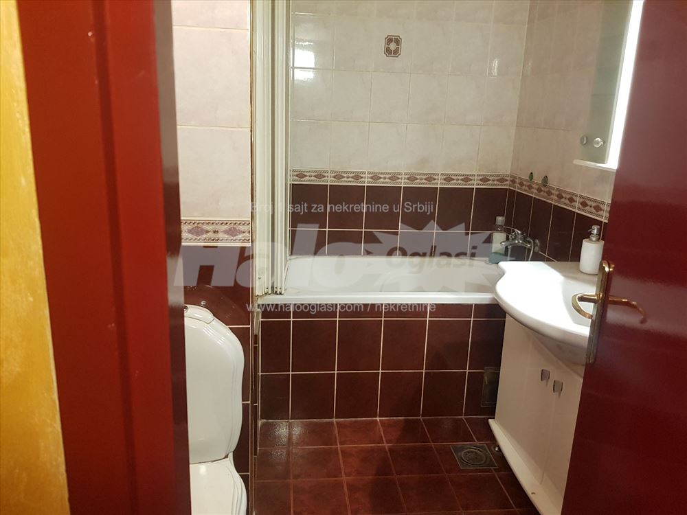 Lux četvorosoban stan, Banovo brdo,142m2, II, cg. — 11