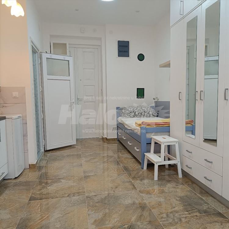 Lux - garsonjera - strogi centar — 7