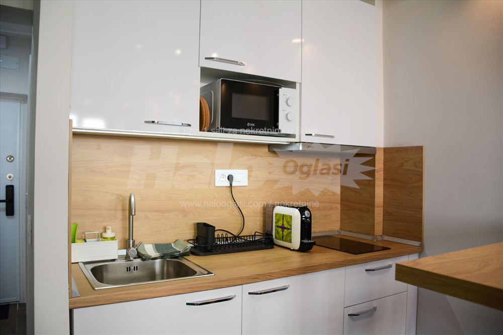 Lux garsonjera u centru — 8