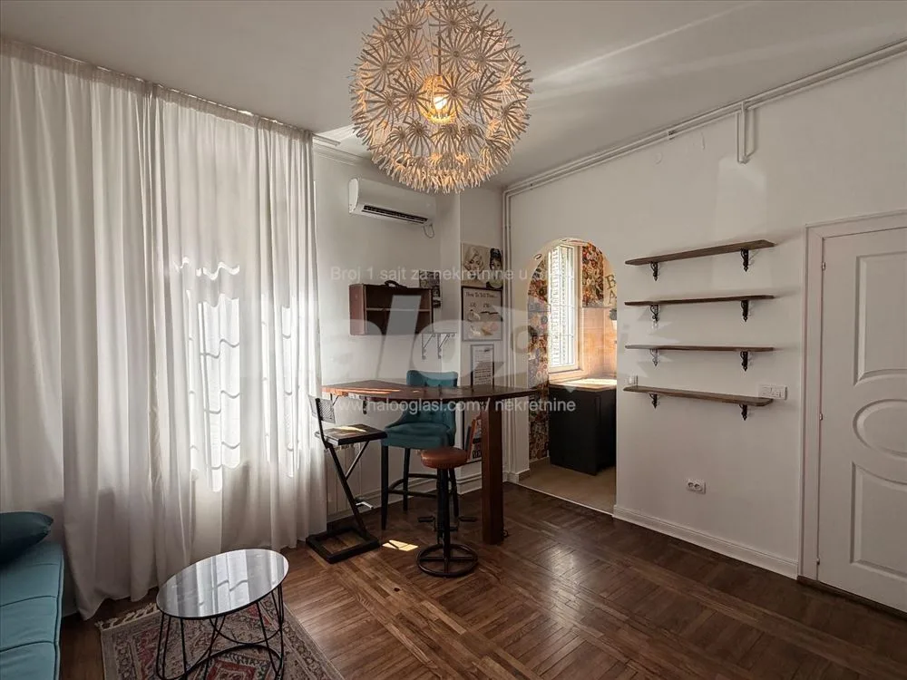 Lux garsonjera / u kiriju uracunate rezije — 5