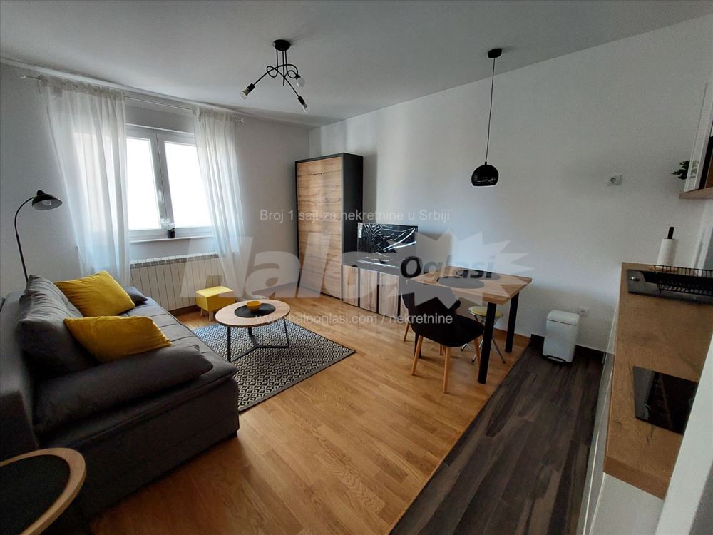 Lux garsonjera Voždovac — 2