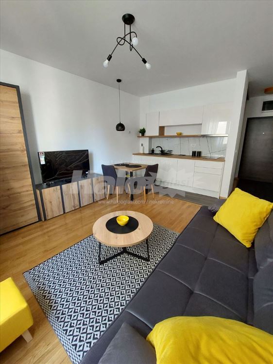 Lux garsonjera Voždovac — 3