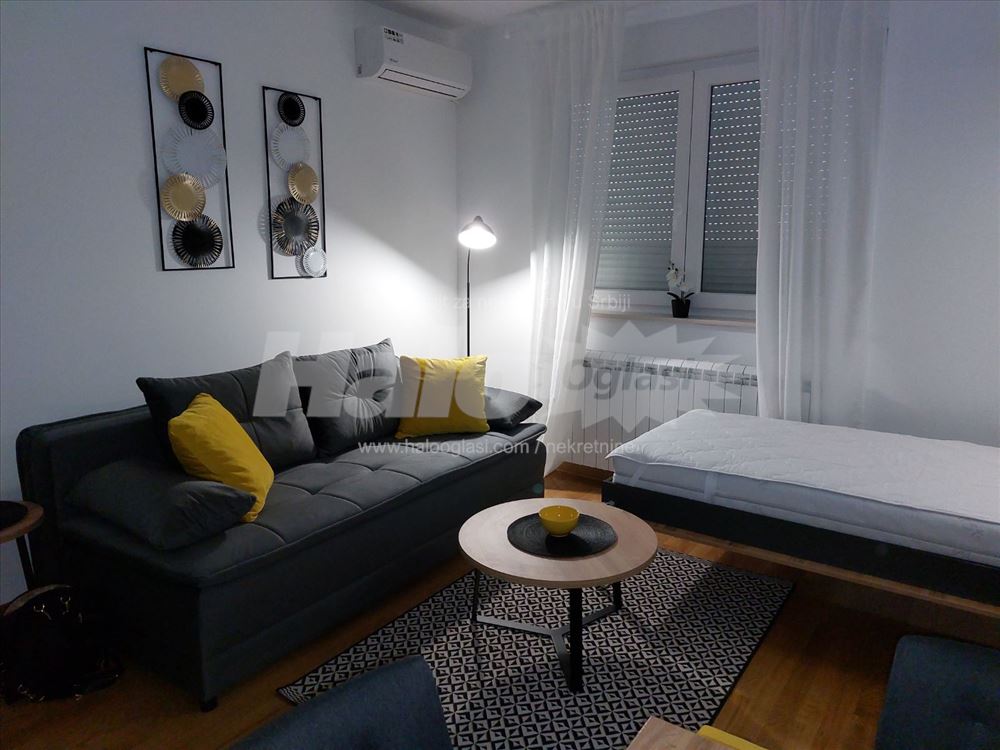 Lux garsonjera Voždovac — 6