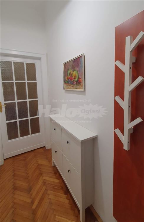 Lux grsonjera u strogom centru — 3